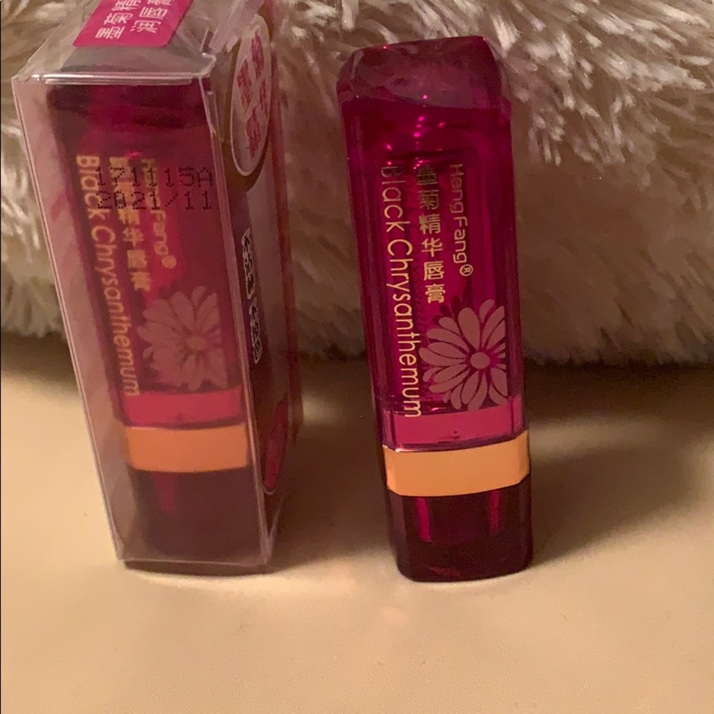 LIPSTICK FRUIT FLAVOR